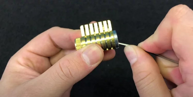 Lock Picking: Pin-and-tumbler Locks
