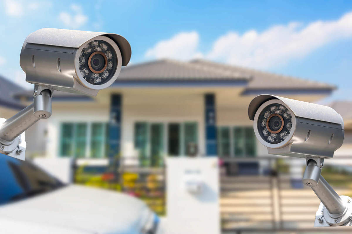 Top Outdoor Security Cameras for 2022 by Editors' Picks
